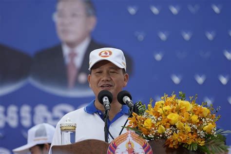 Cambodia S King Appoints Army Chief Hun Manet As Successor To His