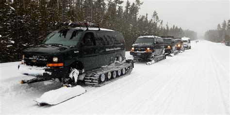 Yellowstone Snowcoaches and Snowvans