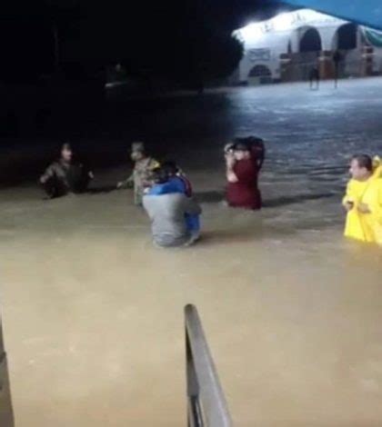 Amanece inundado San Cristóbal de las Casas hay daños en otros