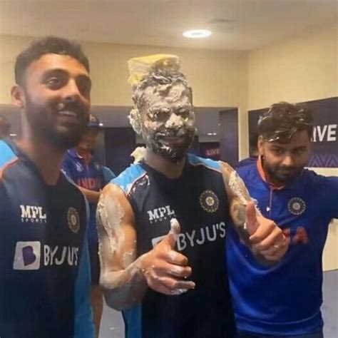 Virat Kohli Birthday Celebration with Team India and Family