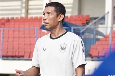 Kompetisi Berhenti PSIS Malah Tambah Komposisi Pelatih Klik Times