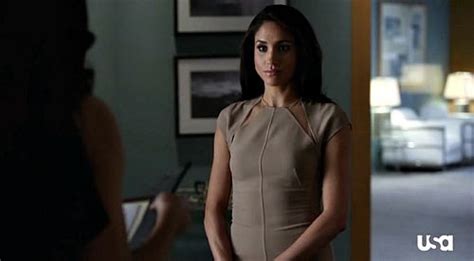 The Iconic Meghan Markle Suits Season Rachel Zane Outfits Nude Dress