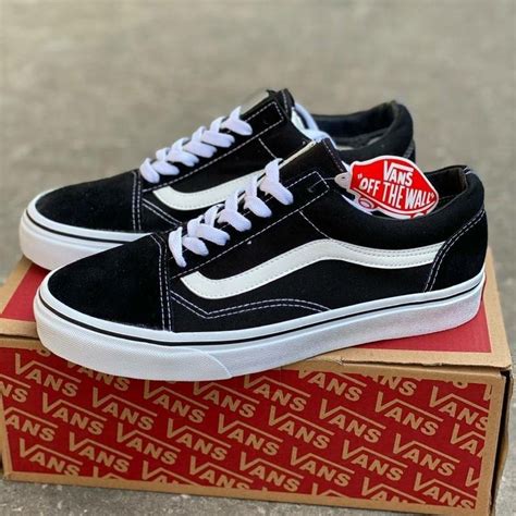 Vans Old Skool ดำ คลาสสิค รองเท้าผ้าใบ ในตำนาน Made In Vietnam พร้อม