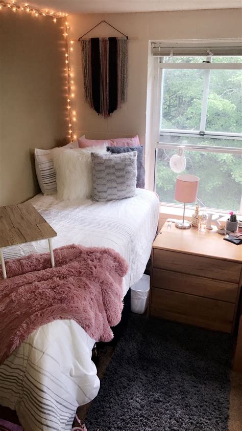 Pink And Black Dorm Room Ideas