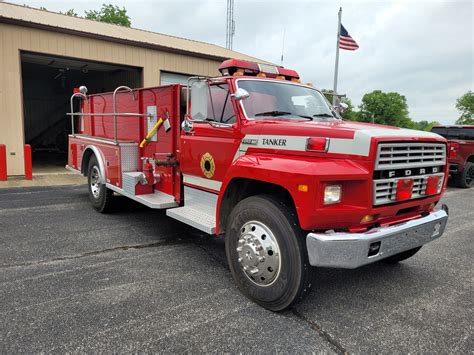 1980 Ford F800 Pumper Tanker 4501400 E4830 Fenton Fire