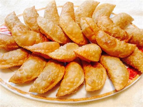 Diwalicheck Out These Tasteful Sweets And Namkeen With Their Recipes