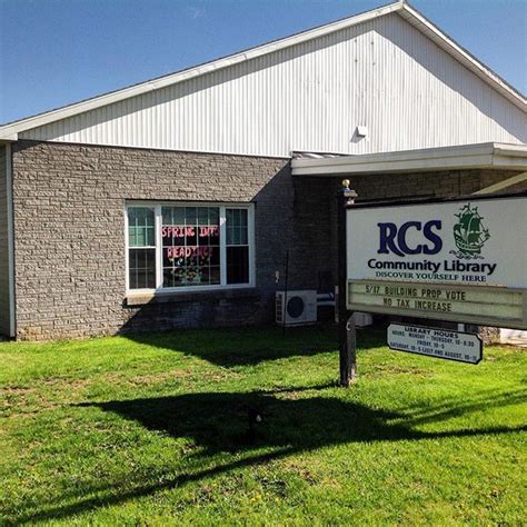 Rcs Community Library In 95 Main St Ravena Ny 12143 Usa