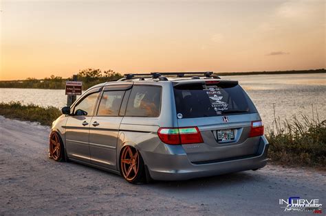 Stanced Honda Odyssey