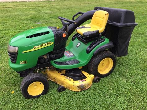 John Deere L 130 With Bagger Lawn Mowers No Reserve K Bid