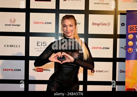 Fiona Fuchs Auf Der Venus Berlin In Den Messehallen Unter Dem