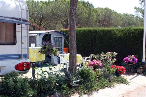 Kim S Camping Caravaning Bungalow Park Palafrugell Femturisme Cat