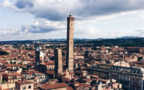 Qualit Della Vita Bologna Prima Napoli Perde Otto Posizioni