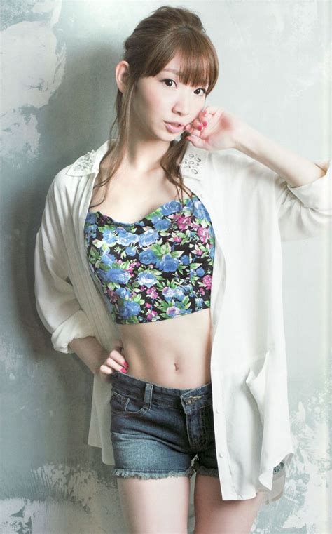 Hot Sexy Marina Inoue Bikini Pics