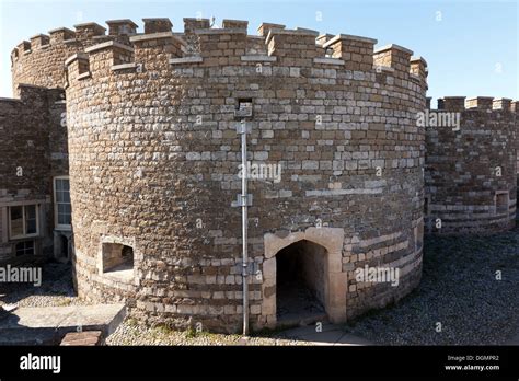 Circular Castle Hi Res Stock Photography And Images Alamy