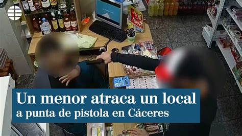 Detenido un menor por atracar a punta de pistola un comercio en Cáceres