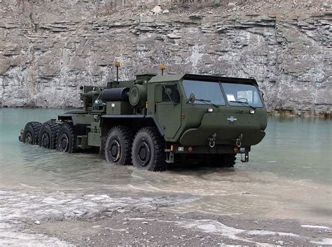 Oshkosh Militär Trucks Die Giganten Der Us Army Auto Motor Und Sport