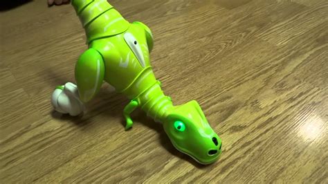 Zoomer Dino Review - YouTube