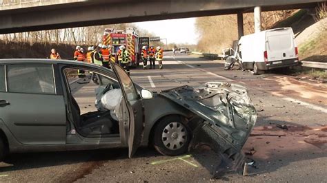 Rheinland Pfalz Saarland Zusammenstoß mit Geisterfahrer A3 über