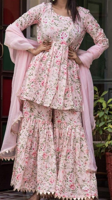 Pin By Raja Umar On Quick Saves Long Frock Designs Stylish Dress