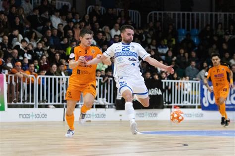 A O Parrulo Ferrol Se Le Escapa El Derbi Gallego En El Segundo Tiempo