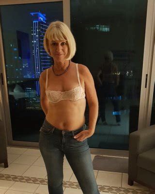 Sexy MILF Caroline Great Nipples Fantastic Ass Spread Cunt Porn Pictures XXX Photos Sex Images