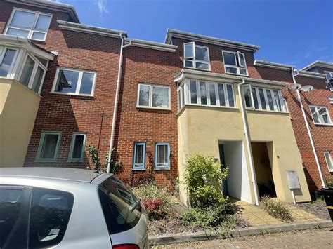 4 Bed Terraced House For Sale In Dirac Road Ashley Down Bristol Bs7