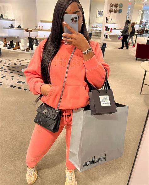 𝐅𝐨𝐥𝐥𝐨𝐰 𝐁𝐎𝐔𝐉𝐈𝐏𝟏 𝐅𝐨𝐫 𝐌𝐨𝐫𝐞🫶🏾 Cute Simple Outfits Swag Outfits For Girls Pretty Girl Outfits