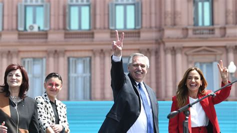 Jura De Ministras Asediado Por Las Internas Alberto Fernández Anunció