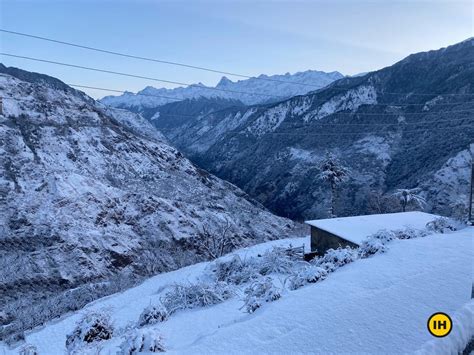 Latest News: Heavy Snowfall on all Himalayan Treks in Uttarakhand