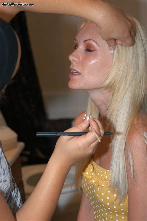 Skinny Blonde Babe With Big Tits Brandy Edwards Getting Ready For Fucking Coedcherry