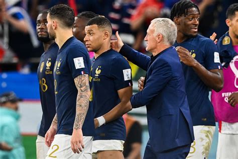 Photo Kylian Mbappé Didier Deschamps Entraineur Et Sélectionneur De