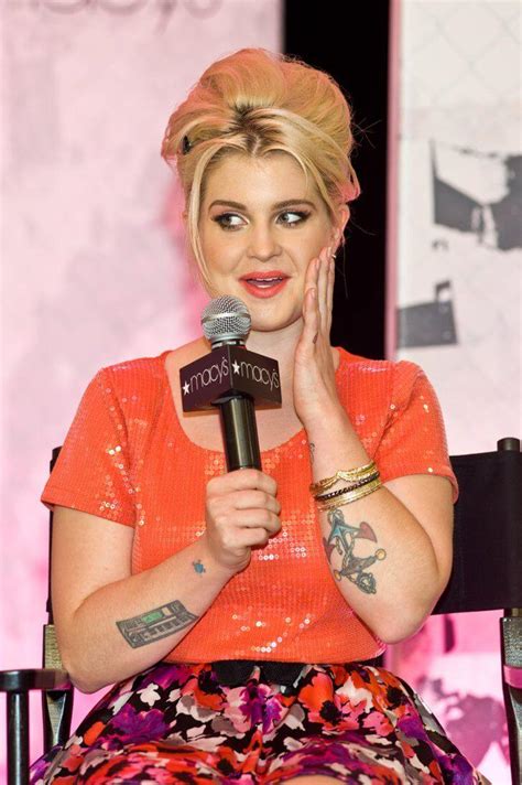 Hot And Sexy Kelly Osbourne Photos Thblog