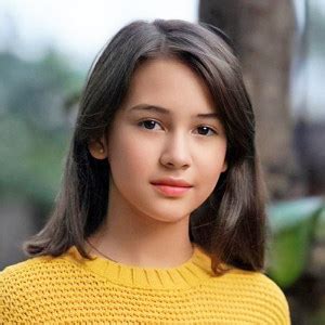 biografi sandrinna michelle mulai   kecil karir hingga