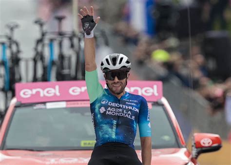 Andrea Vendrame ganó la 19ª etapa del Giro de Italia Tadej Pogacar