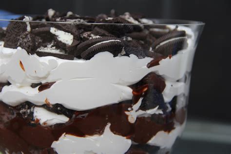 Oreo Chocolate Trifle Recipe | Mix and Match Mama