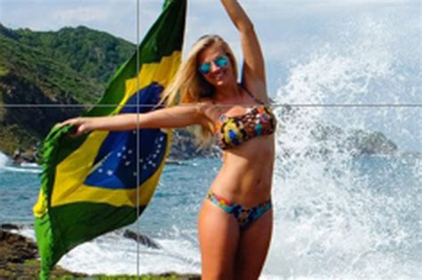 A Blonde Abroad Female Financier Who Quit Job To Travel World Becomes Instagram Hit After