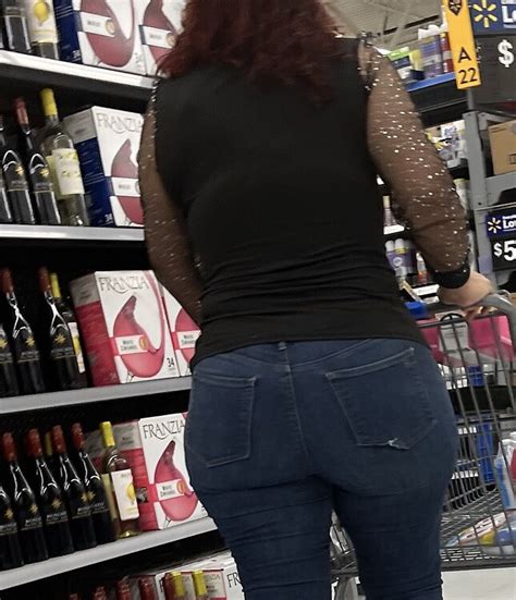 Latina With Big Ass In Tight Jeans OC Tight Jeans Forum