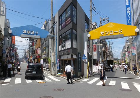 日吉駅前エリアで警察と連携し「路上看板」の指導を強化、土木事務所が表明 横浜日吉新聞