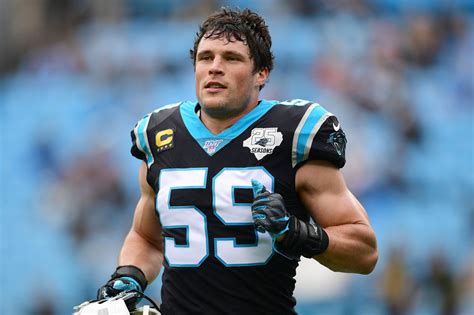 Nfl Player Luke Kuechly Announces Retirement At 28