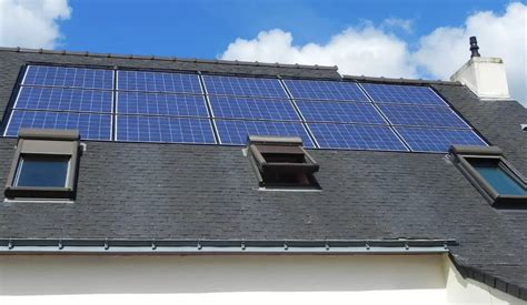 Installation De Panneaux Solaires Sur Toiture