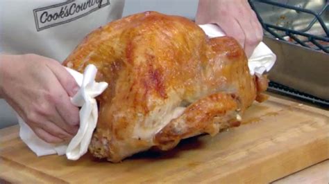 Old Fashioned Roast Turkey With Gravy America S Test Kitchen