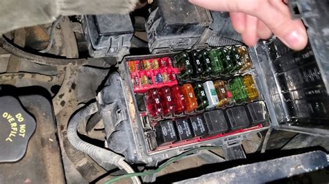 Fuse Box Diagram For 1999 F350 7 3