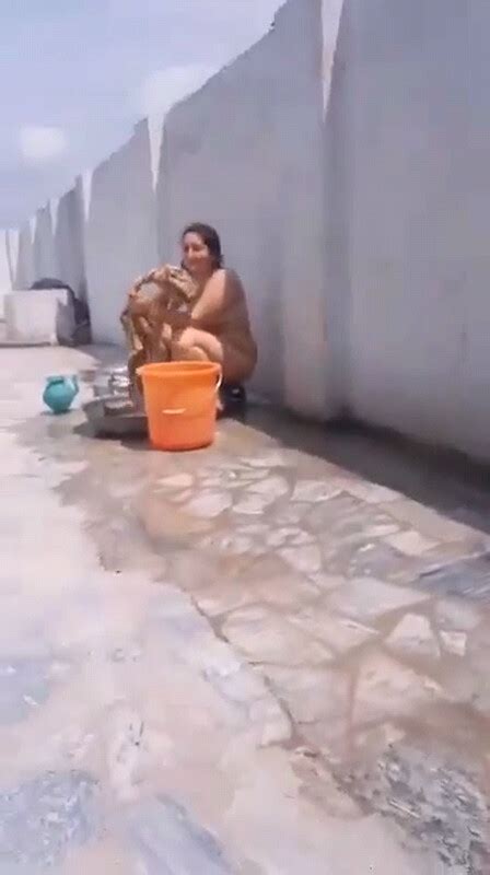 Paki Bhabhi Nude Captured By Devar Desi New Videos Hd Sd DropMMS