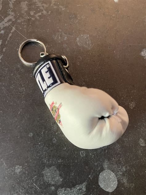 Authentic Anniversary Title Mini Glove Key Ring Chain Mma Boxing Martial Arts Ebay