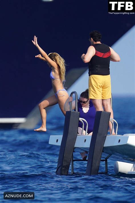 Sofia Richie Sexy Seen In A Hot Bikini While On Vacation With Her Boyfriend Elliot Grainge In St