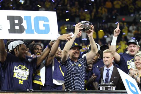 2022 Michigan Football Podcast -- Big Ten Champions (AGAIN) Michigan 43 ...