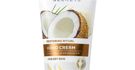 Crema De Maini Dove Nourishing Secrets 75 Ml Cu Ulei De Cocos Si