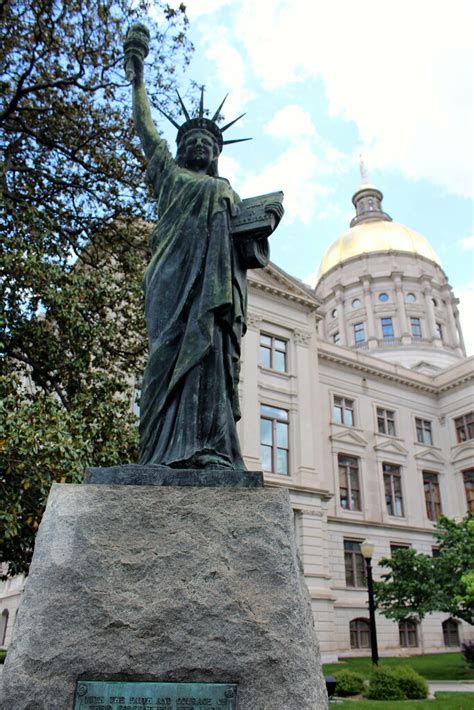 Atlanta Downtown Georgia Capitol Grounds Statue Of Li Flickr