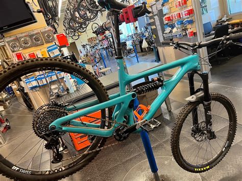 Yeti Sb Xl Turq C Mounatin Bike For Sale