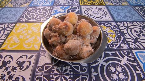 Aprenda A Fazer Bolinho De Chuva Recheado Goiabada Ou Banana